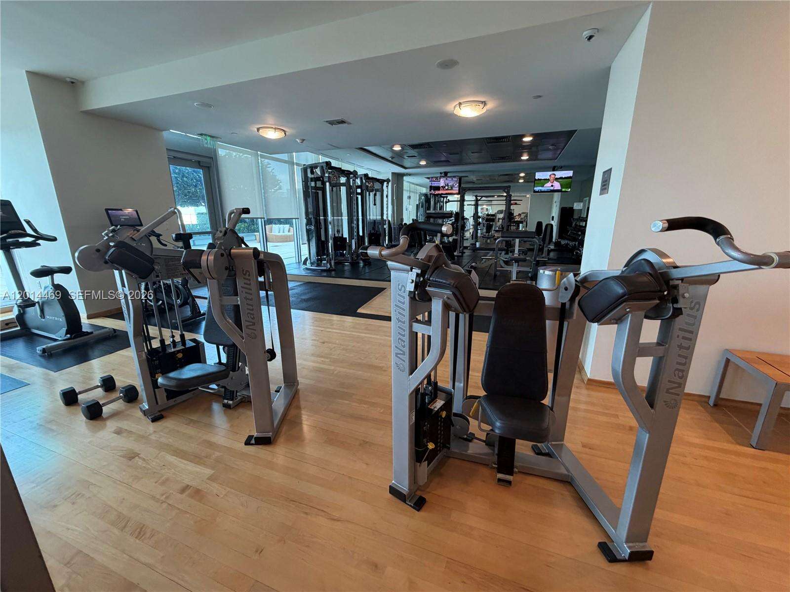 Jade At Brickell Bay at 1331 Brickell Bay Dr, Miami, FL 33131 - For Rent photo 39