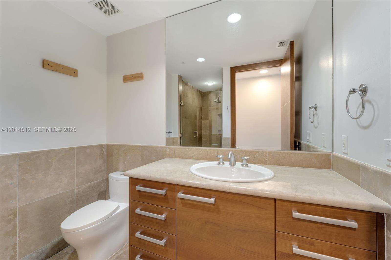 The Bath Club at 5959 Collins Ave, Miami Beach, FL 33140 - For Rent photo 18