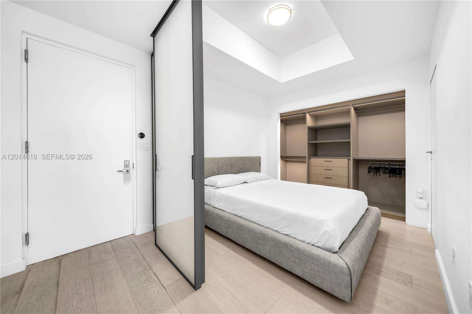Continuum North Tower at 50 Pointe Dr, Miami Beach, FL 33139 - For Rent photo 16
