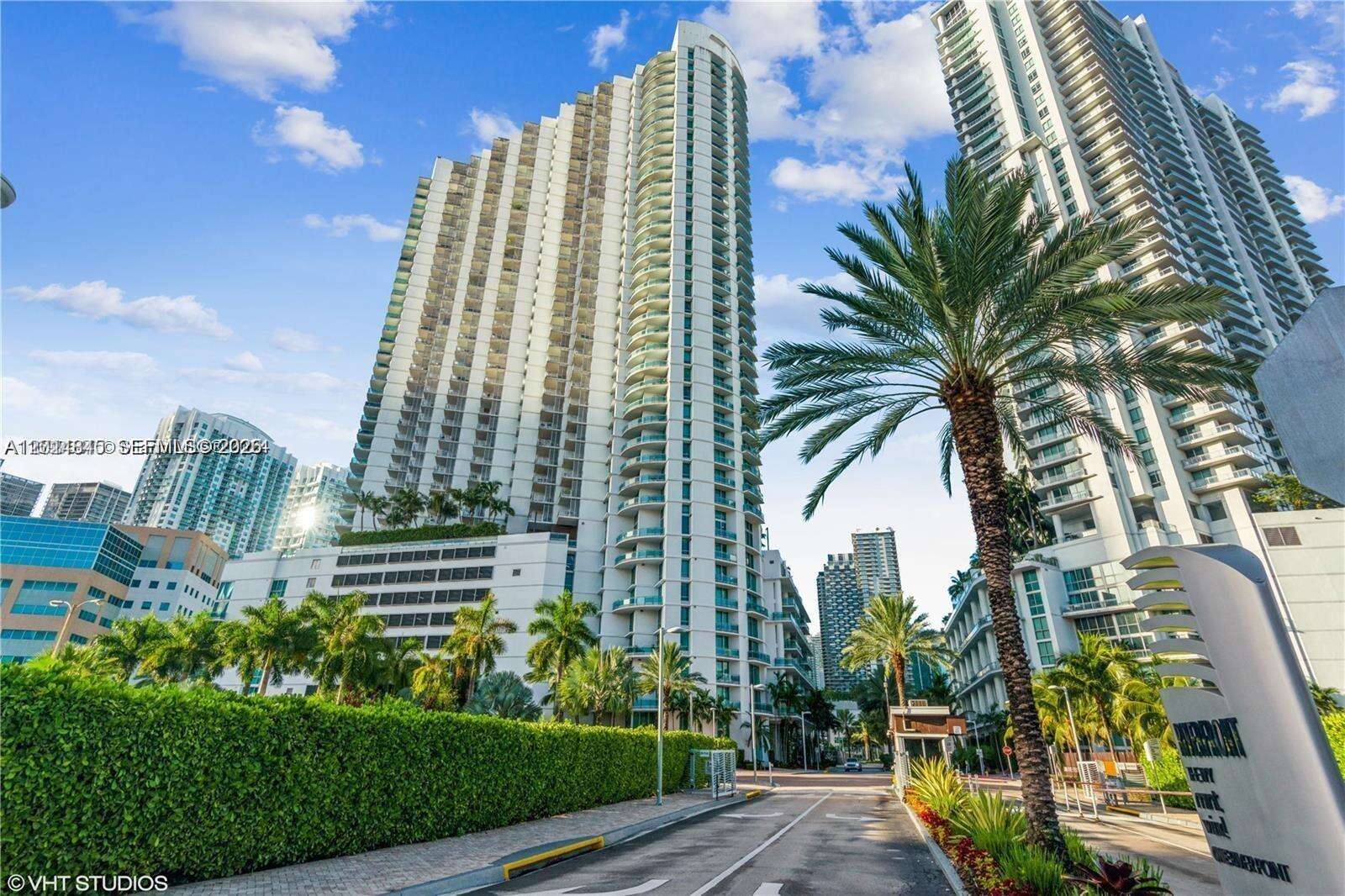 Mint at 92 3 St, Miami, FL 33130 - For Rent photo 1