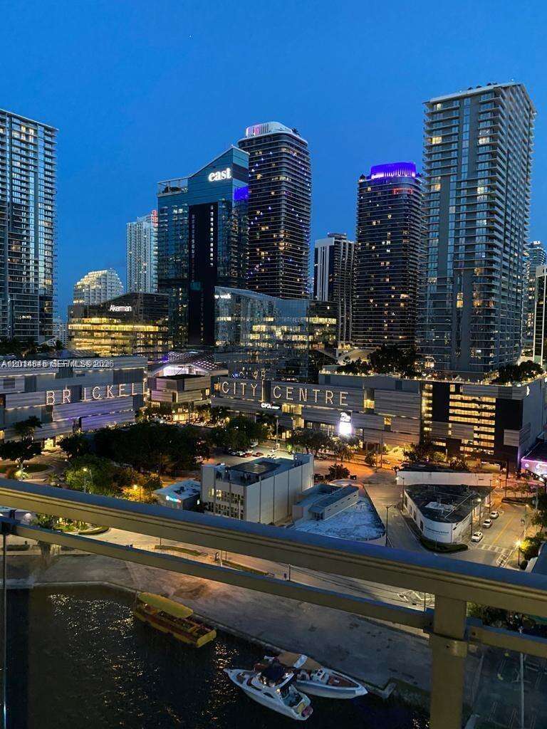 Mint at 92 3 St, Miami, FL 33130 - For Rent photo 15