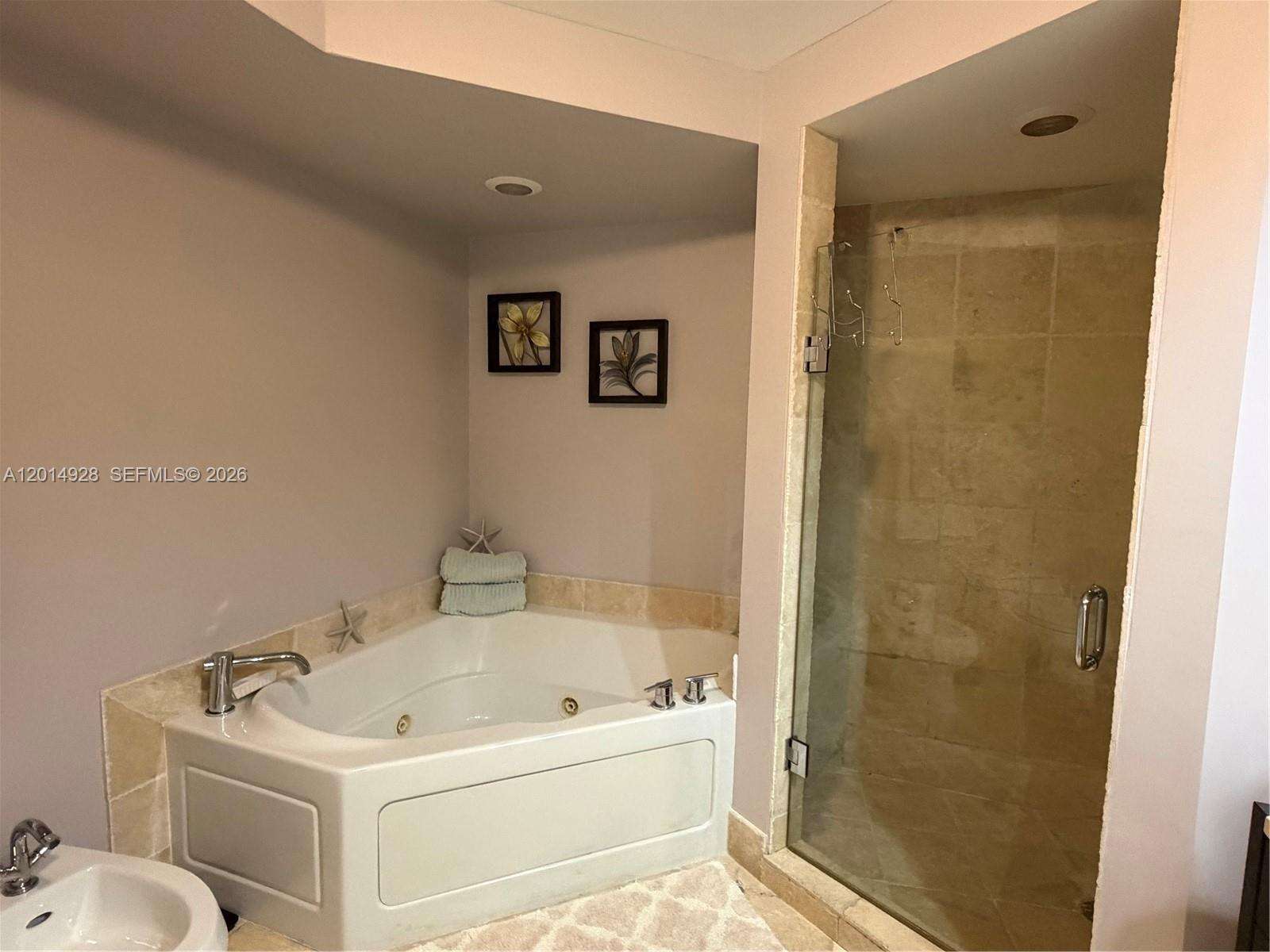 Trump Royale at 18201 Collins Ave, Sunny Isles Beach, FL 33160 - For Rent photo 21