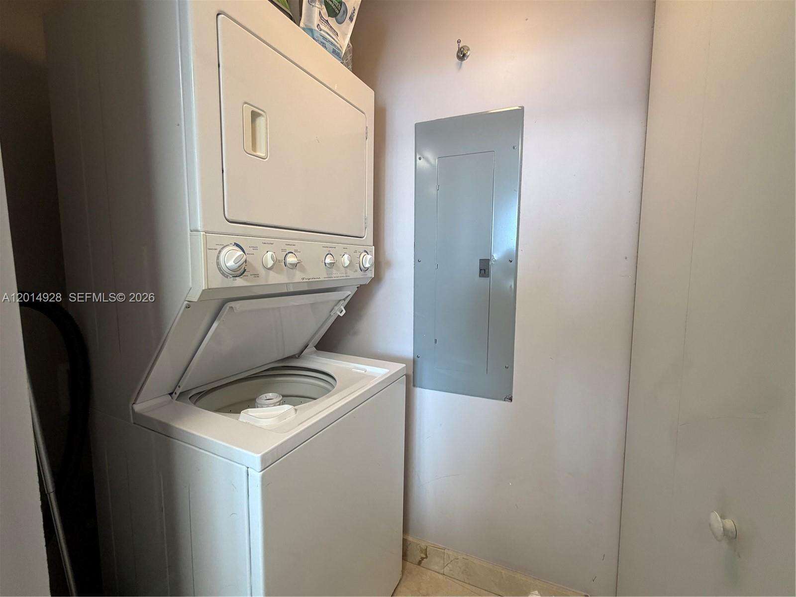 Trump Royale at 18201 Collins Ave, Sunny Isles Beach, FL 33160 - For Rent photo 24