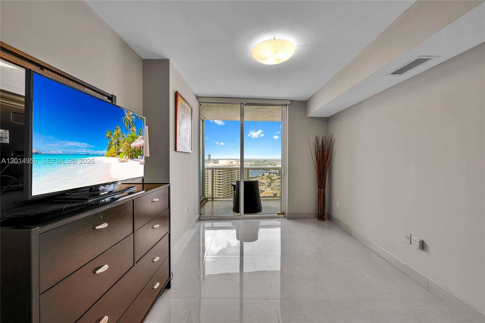 The Beach Club Three at 1800 Ocean Dr, Hallandale Beach, FL 33009 - For Rent photo 25