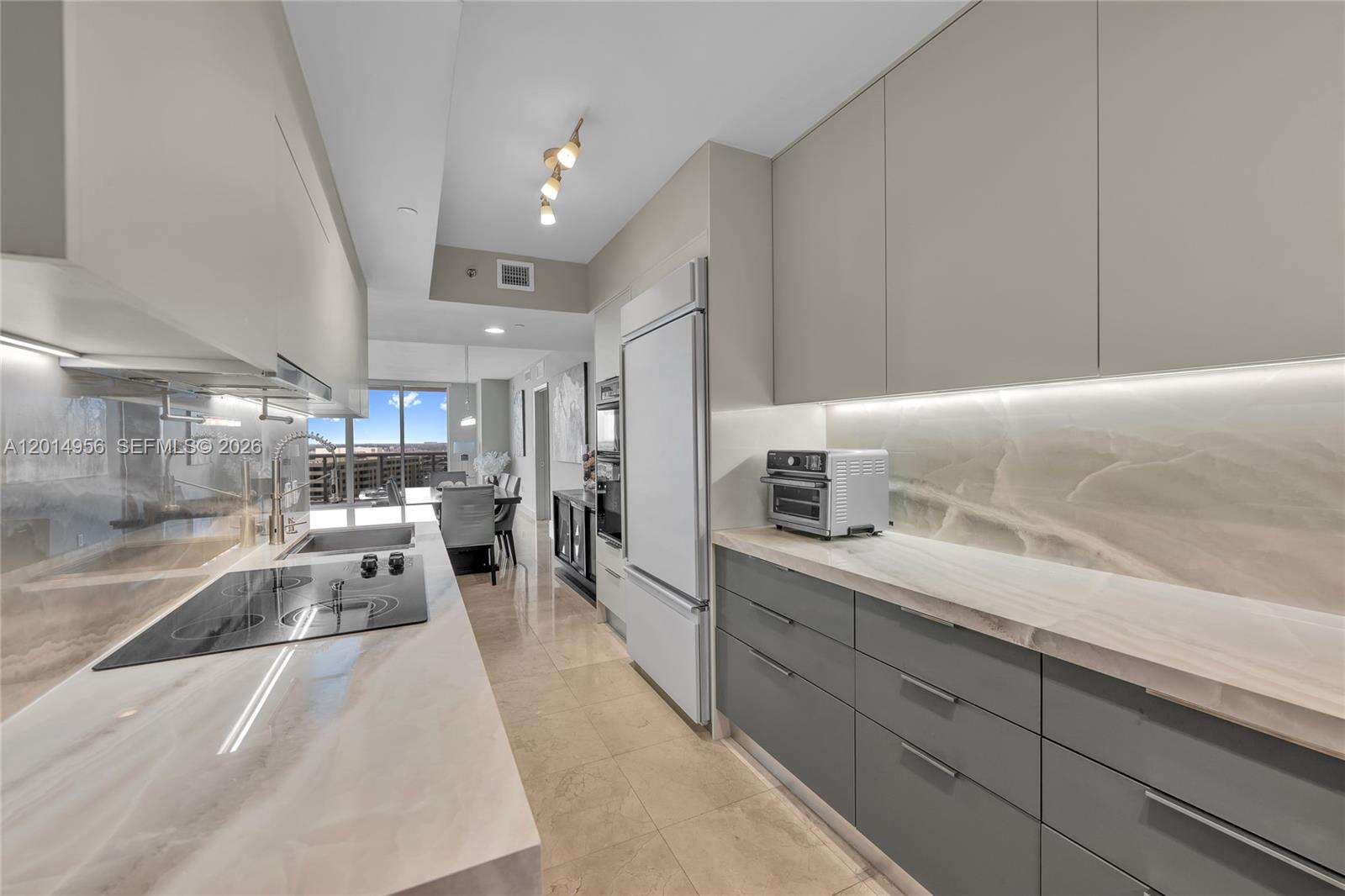 The Beach Club Three at 1800 Ocean Dr, Hallandale Beach, FL 33009 - For Rent photo 5