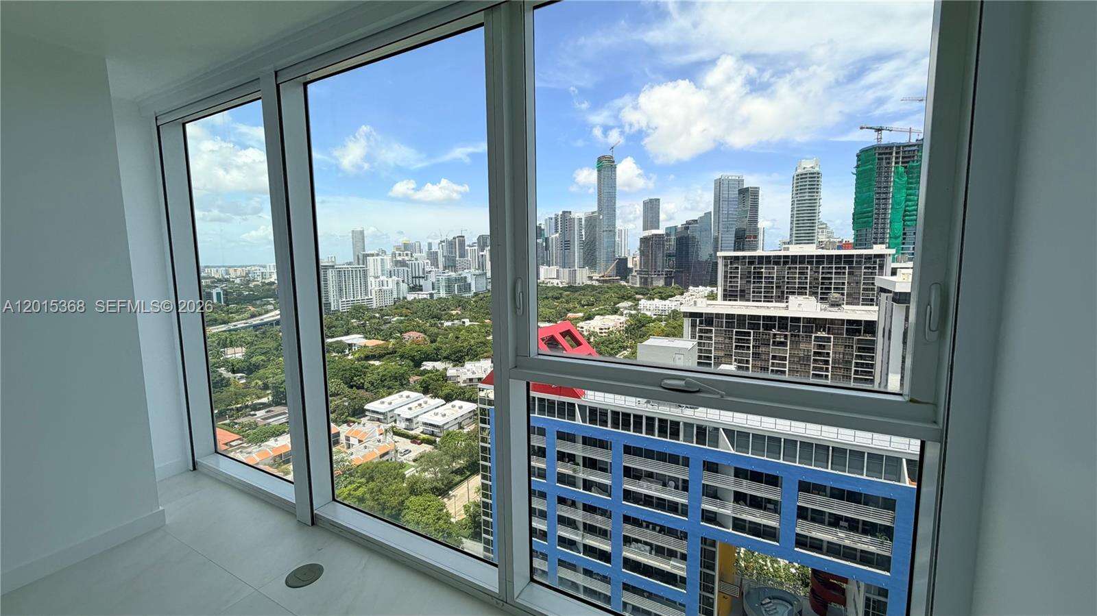 Skyline On Brickell at 2101 Brickell Ave, Miami, FL 33129 - For Rent photo 15