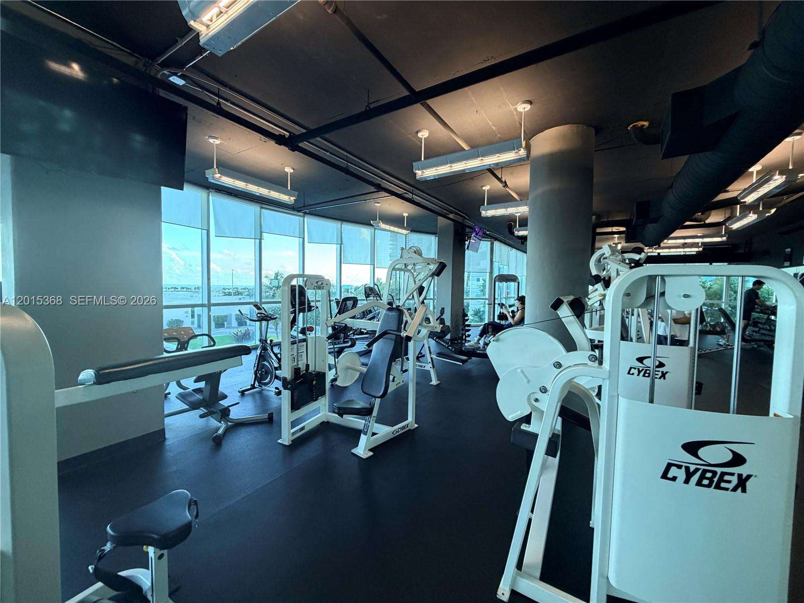 Skyline On Brickell at 2101 Brickell Ave, Miami, FL 33129 - For Rent photo 32