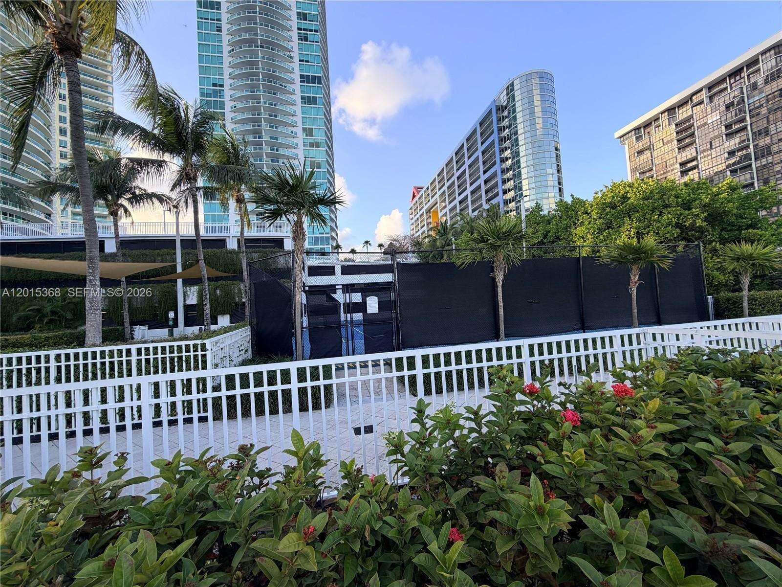 Skyline On Brickell at 2101 Brickell Ave, Miami, FL 33129 - For Rent photo 36