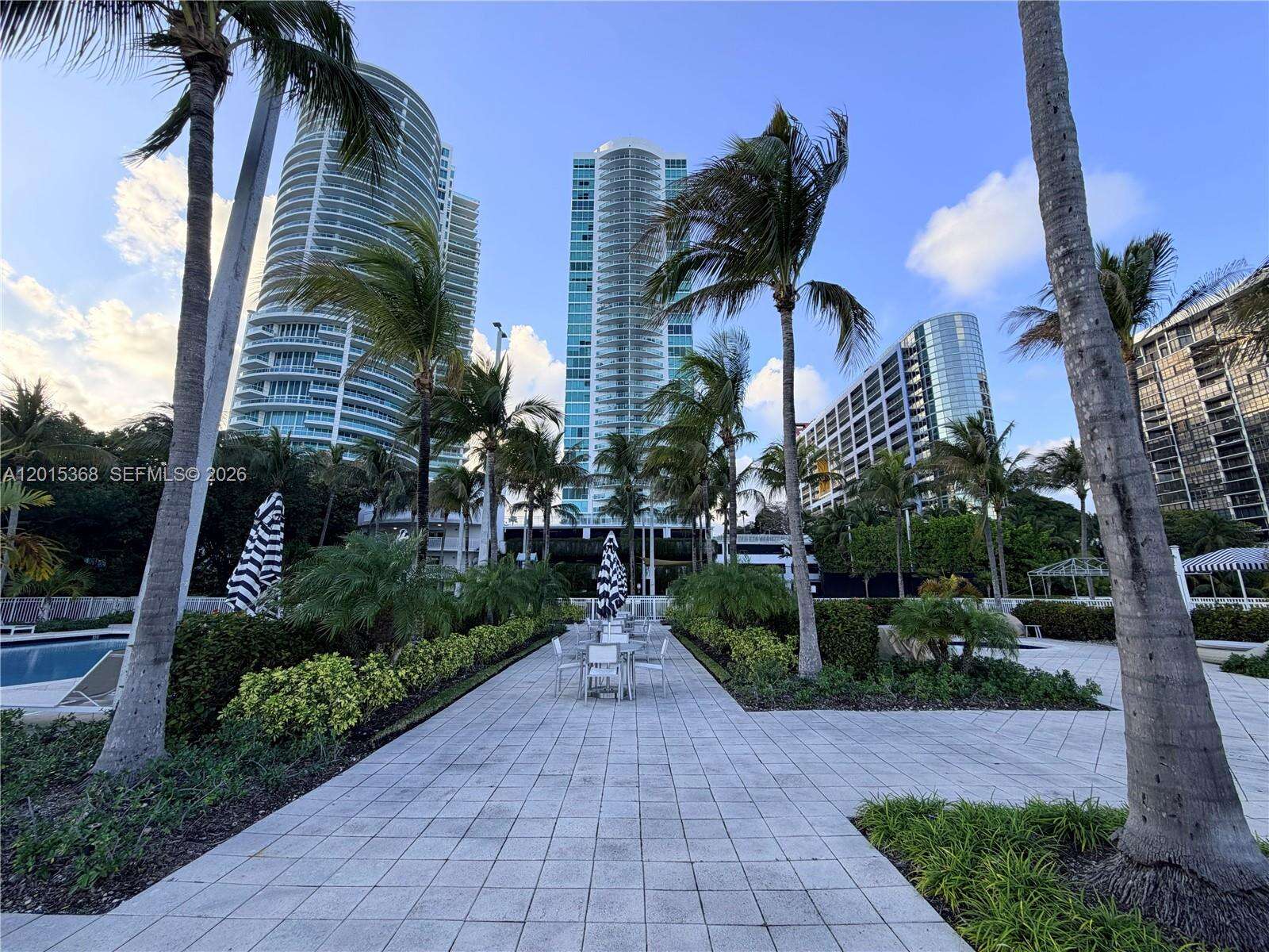 Skyline On Brickell at 2101 Brickell Ave, Miami, FL 33129 - For Rent photo 40