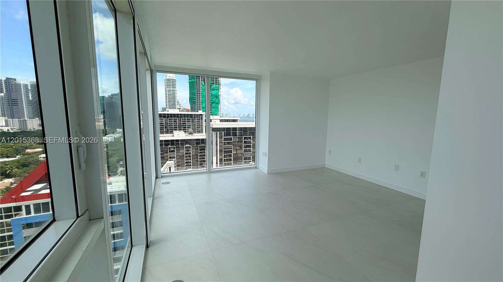 Skyline On Brickell at 2101 Brickell Ave, Miami, FL 33129 - For Rent photo 5