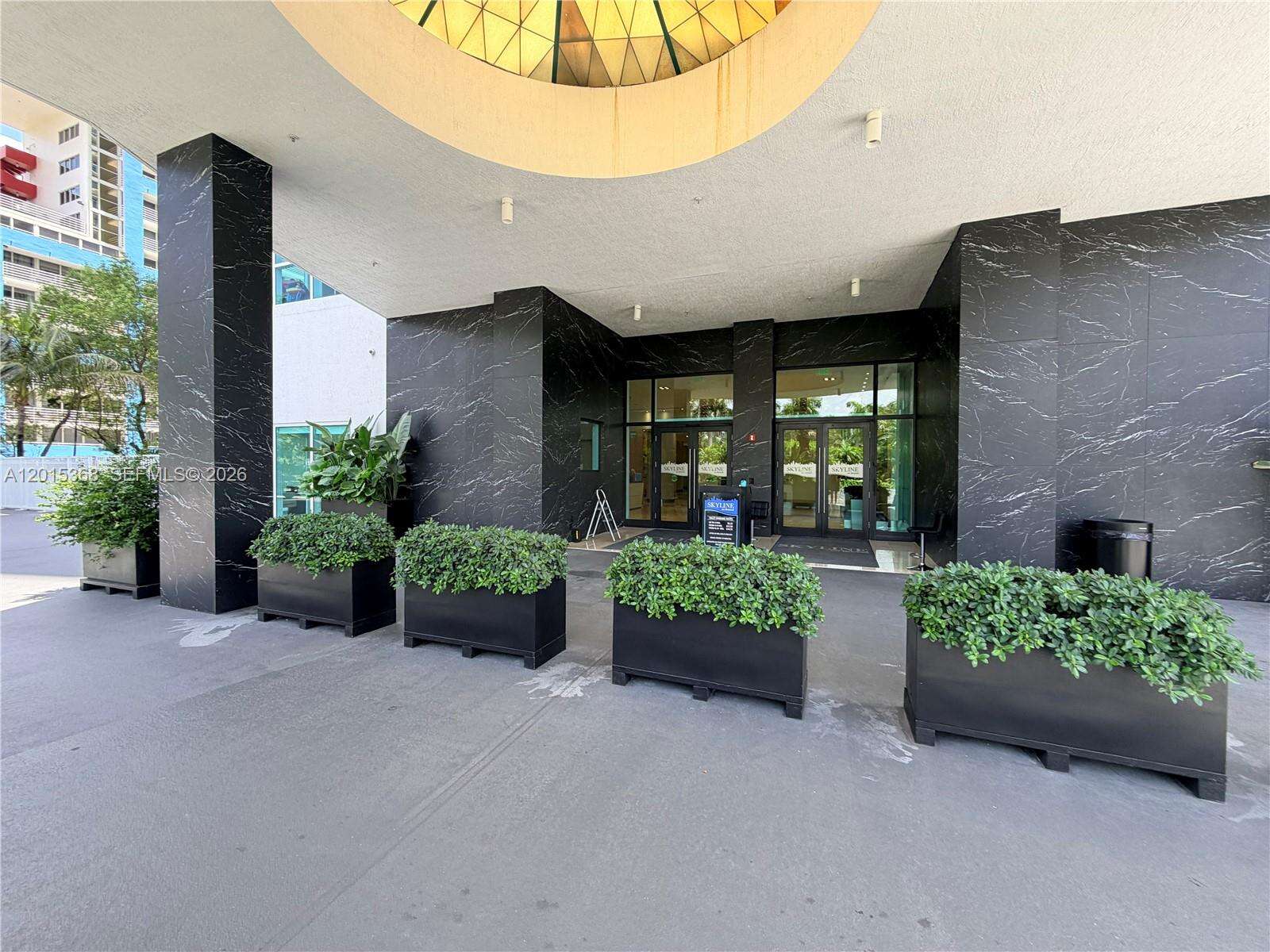 Skyline On Brickell at 2101 Brickell Ave, Miami, FL 33129 - For Rent photo 48