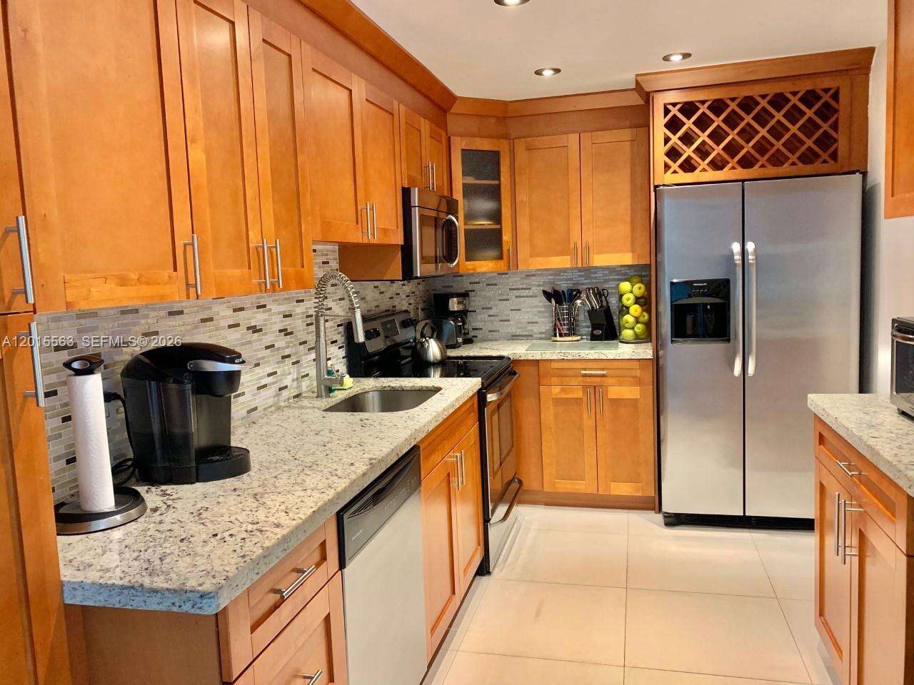 The Tides at 3901 Ocean Dr, Hollywood, FL 33019 - For Rent photo 4