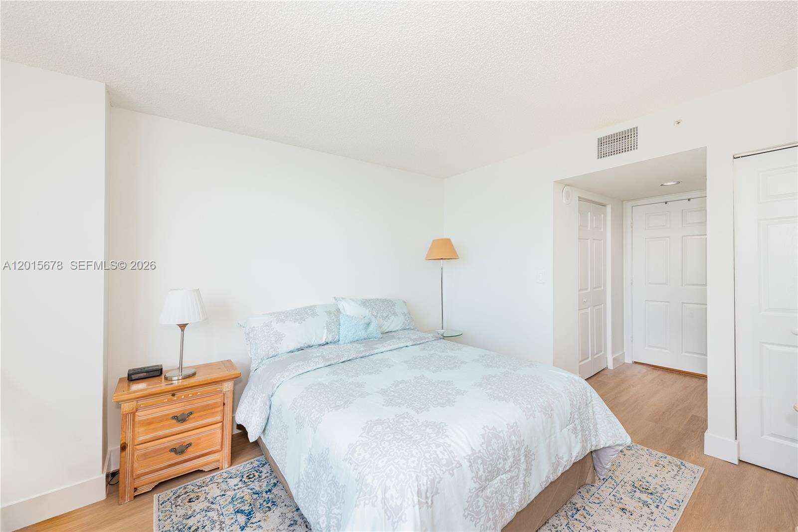The Mark On Brickell at 1155 Brickell Bay Dr, Miami, FL 33131 - For Rent photo 13
