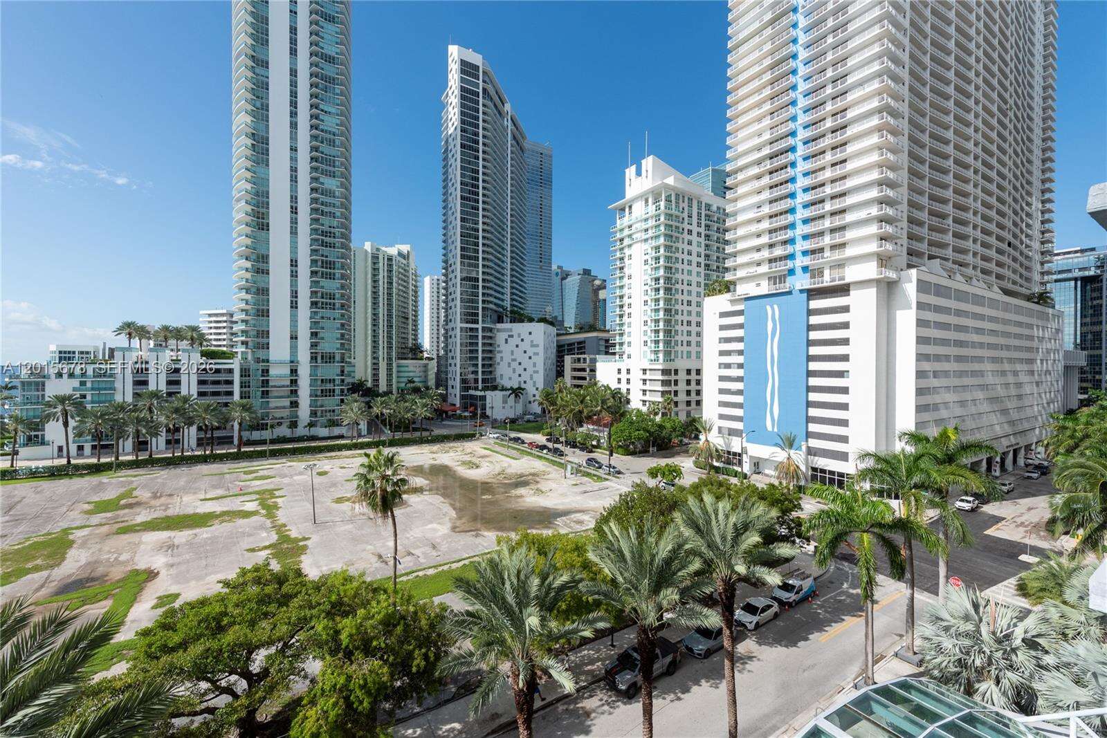 The Mark On Brickell at 1155 Brickell Bay Dr, Miami, FL 33131 - For Rent photo 30