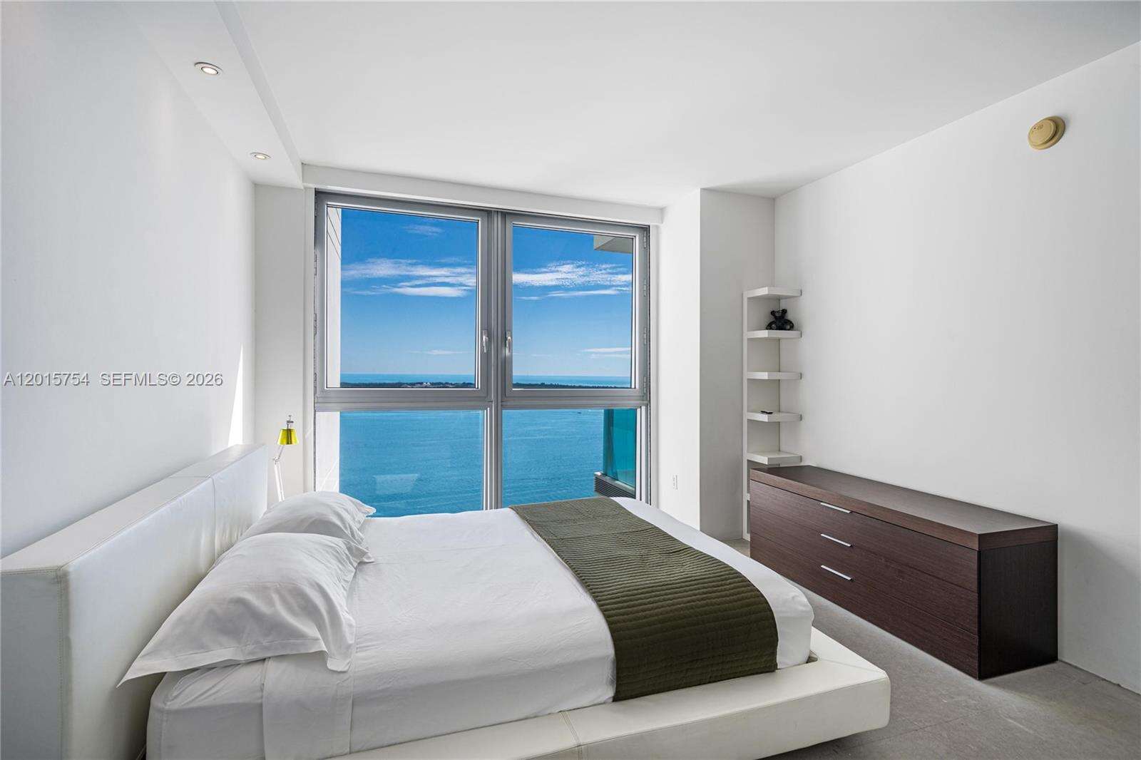 Jade At Brickell Bay at 1331 Brickell Bay Dr, Miami, FL 33131 - For Rent photo 20