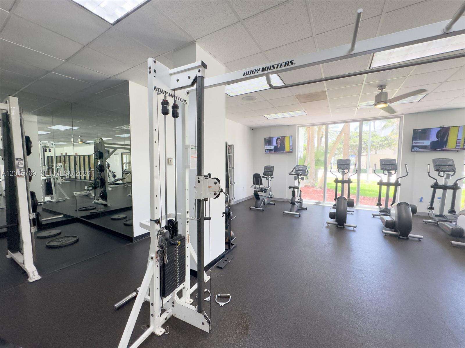 Ocean Reserve at 19370 Collins Ave, Sunny Isles Beach, FL 33160 - For Rent photo 20