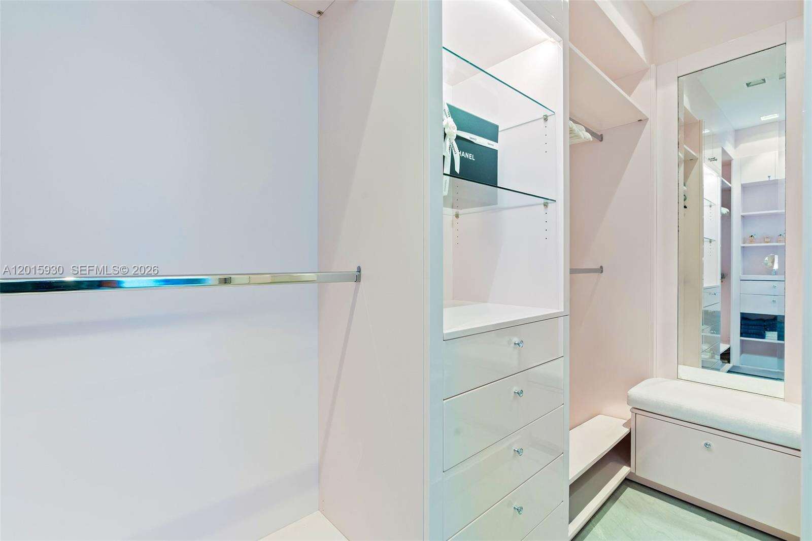 Continuum South Tower at 100 Pointe Dr, Miami Beach, FL 33139 - For Rent photo 18