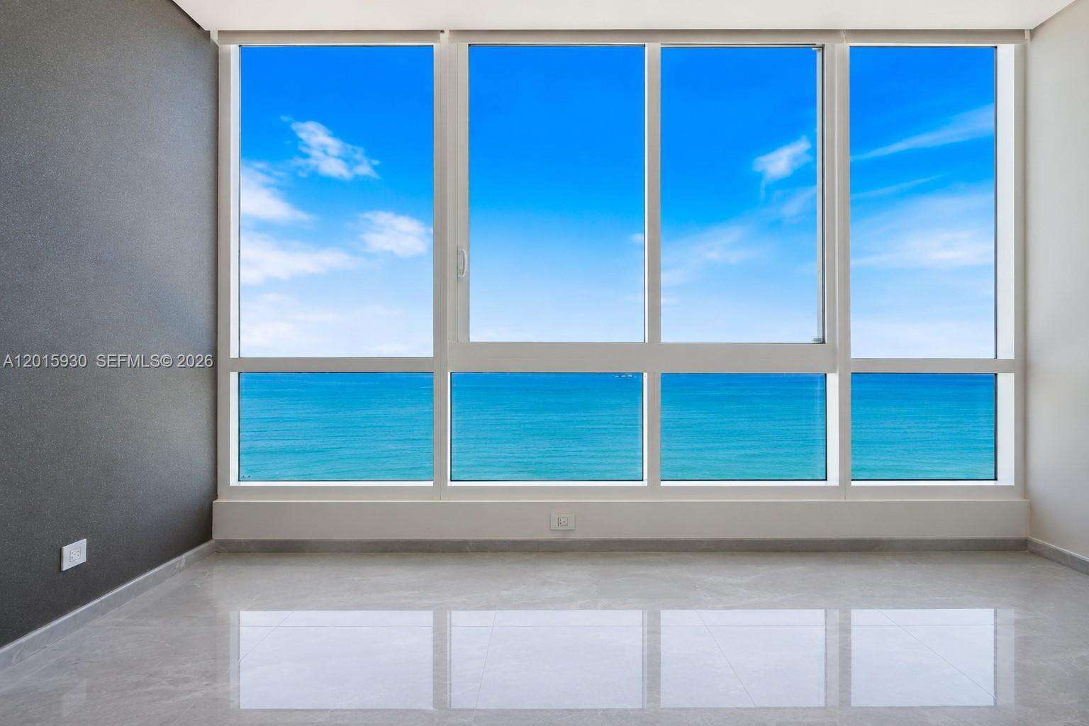 Continuum South Tower at 100 Pointe Dr, Miami Beach, FL 33139 - For Rent photo 3