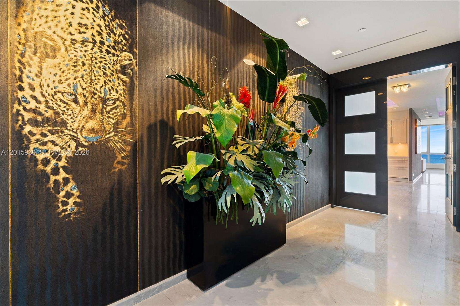 Continuum South Tower at 100 Pointe Dr, Miami Beach, FL 33139 - For Rent photo 5