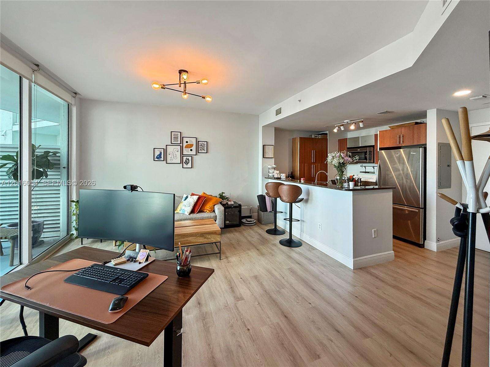 Met 1 at 300 Biscayne Blvd, Miami, FL 33131 - For Rent photo 5