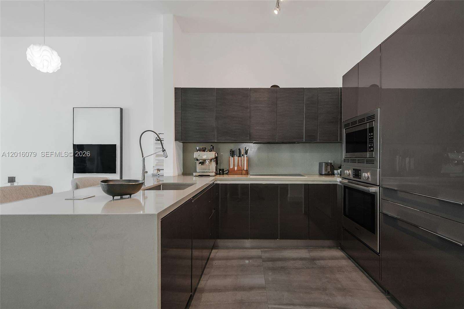 The Bond On Brickell at 1080 Brickell Ave, Miami, FL 33131 - For Rent photo 14