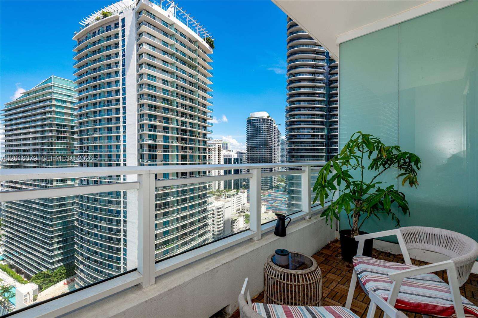 The Bond On Brickell at 1080 Brickell Ave, Miami, FL 33131 - For Rent photo 19