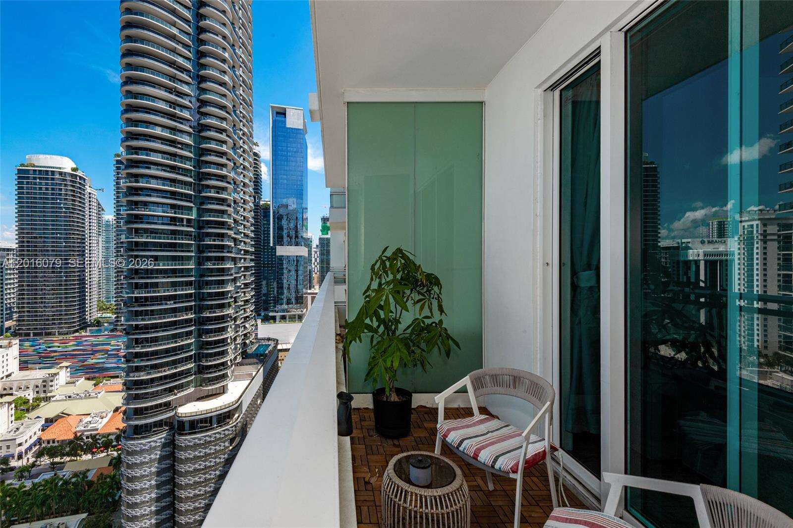 The Bond On Brickell at 1080 Brickell Ave, Miami, FL 33131 - For Rent photo 23