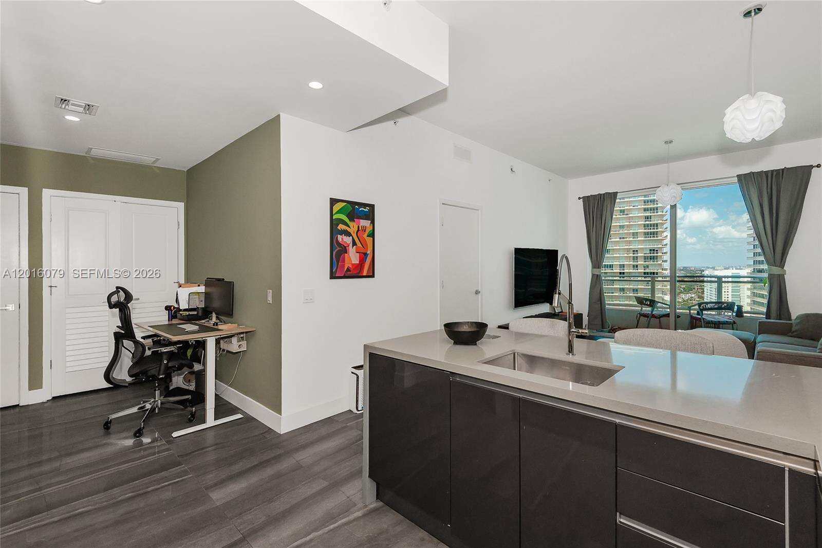 The Bond On Brickell at 1080 Brickell Ave, Miami, FL 33131 - For Rent photo 6
