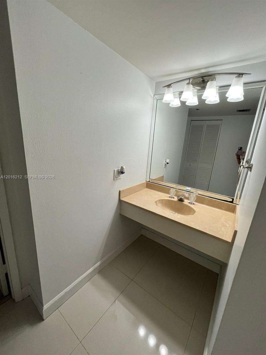 The Grand at 1717 Bayshore Dr, Miami, FL 33132 - For Rent photo 22
