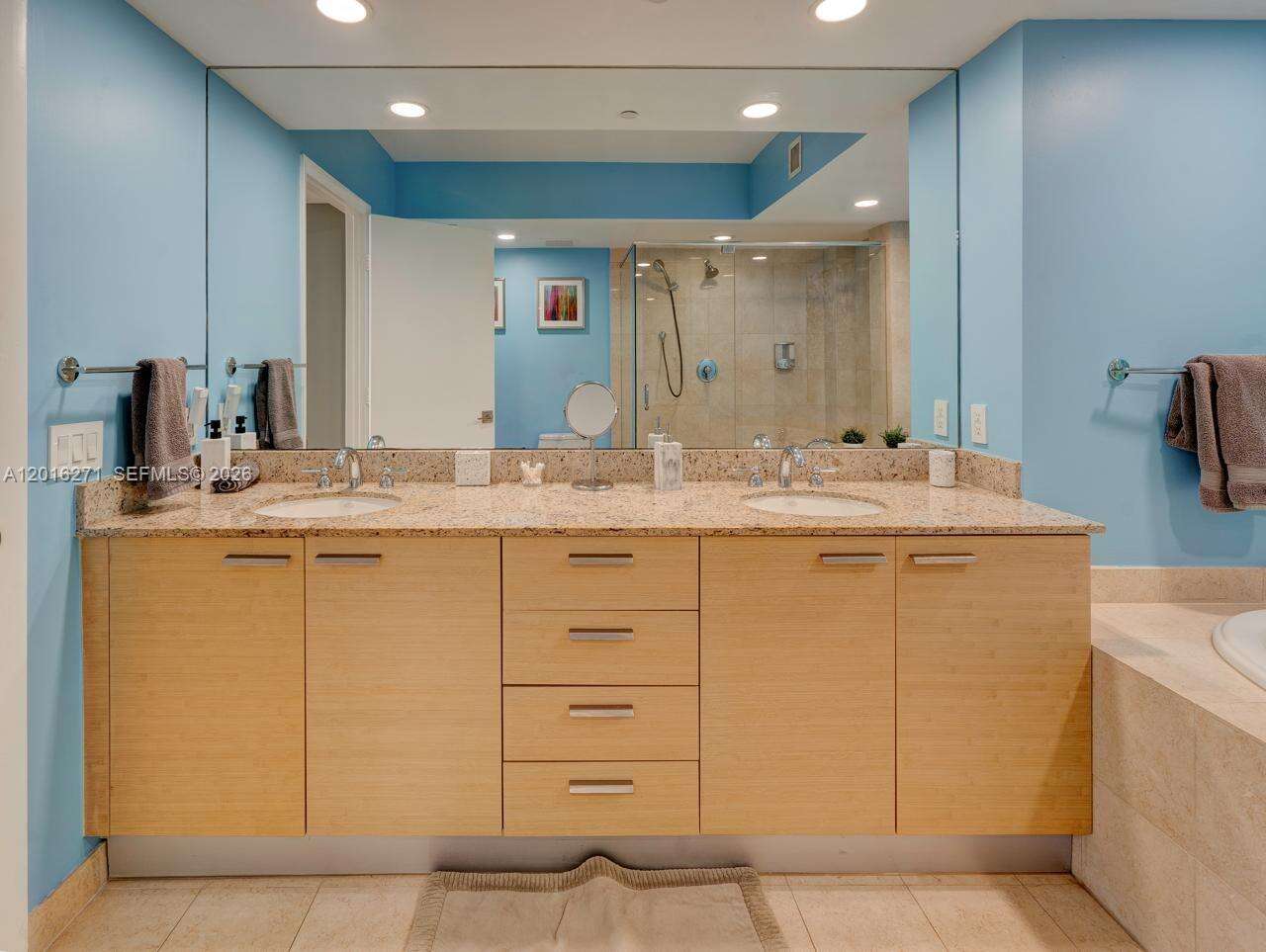 The Beach Club Two at 1830 Ocean Dr, Hallandale Beach, FL 33009 - For Rent photo 14