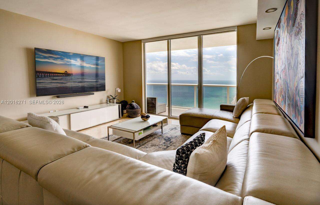 The Beach Club Two at 1830 Ocean Dr, Hallandale Beach, FL 33009 - For Rent photo 21