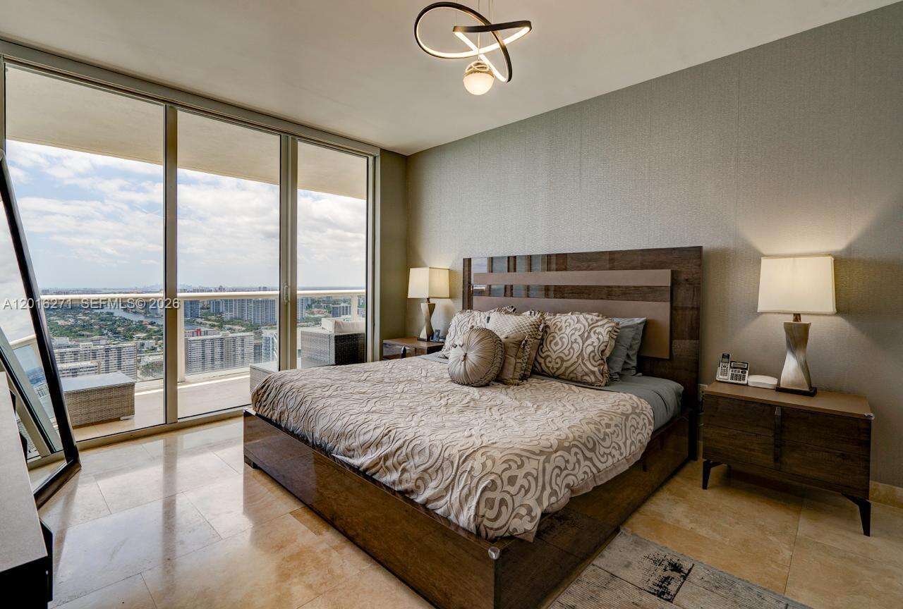 The Beach Club Two at 1830 Ocean Dr, Hallandale Beach, FL 33009 - For Rent photo 23