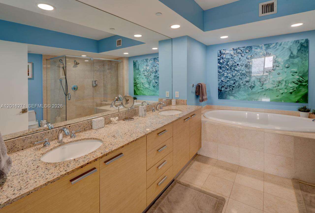 The Beach Club Two at 1830 Ocean Dr, Hallandale Beach, FL 33009 - For Rent photo 26