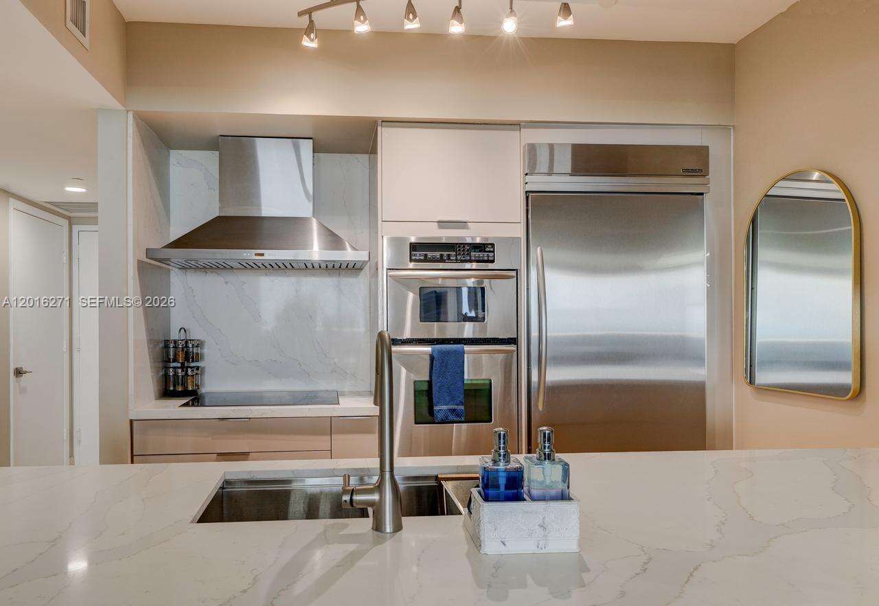The Beach Club Two at 1830 Ocean Dr, Hallandale Beach, FL 33009 - For Rent photo 28