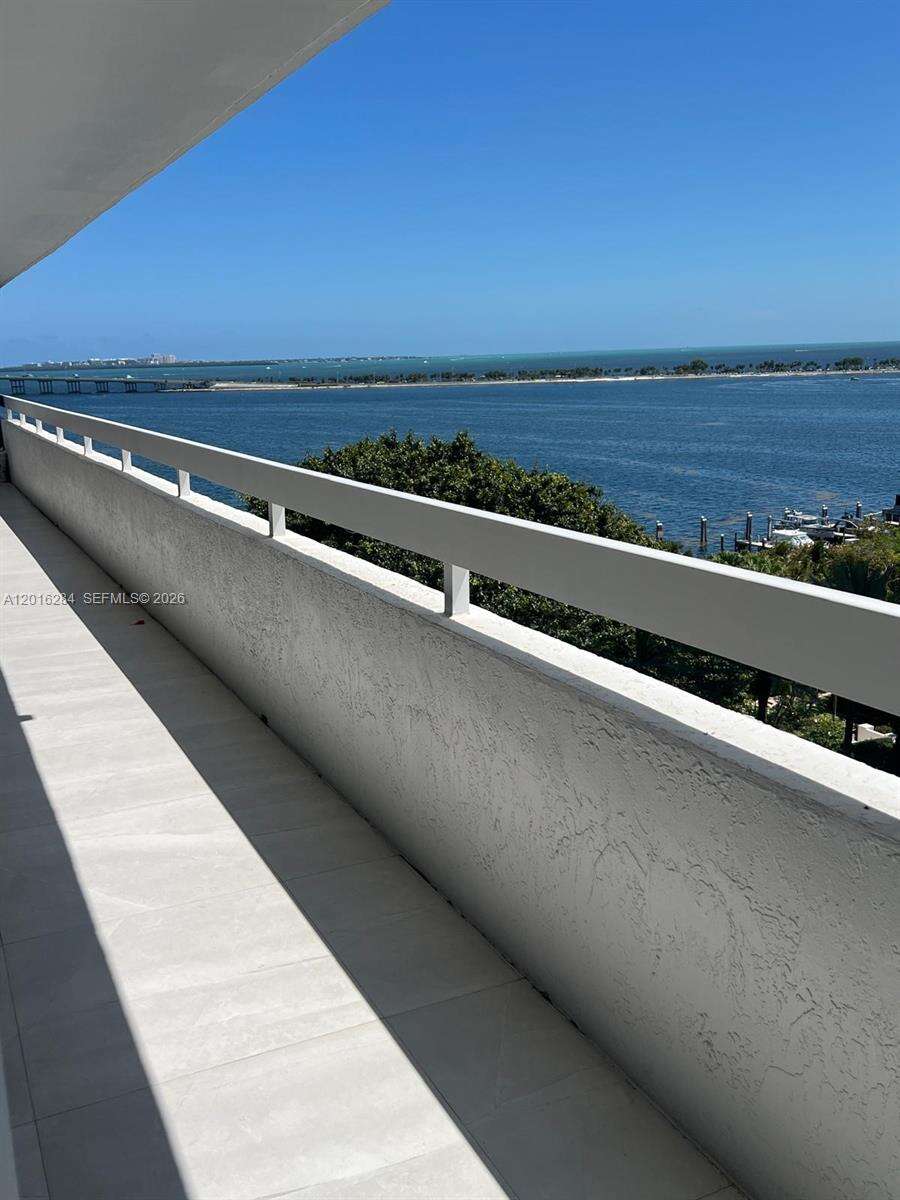 Imperial At Brickell at 1627 Brickell Ave, Miami, FL 33129 - For Rent photo 2