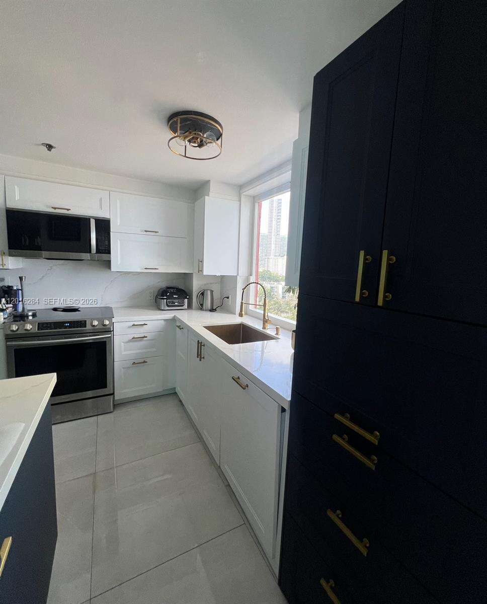 Imperial At Brickell at 1627 Brickell Ave, Miami, FL 33129 - For Rent photo 14