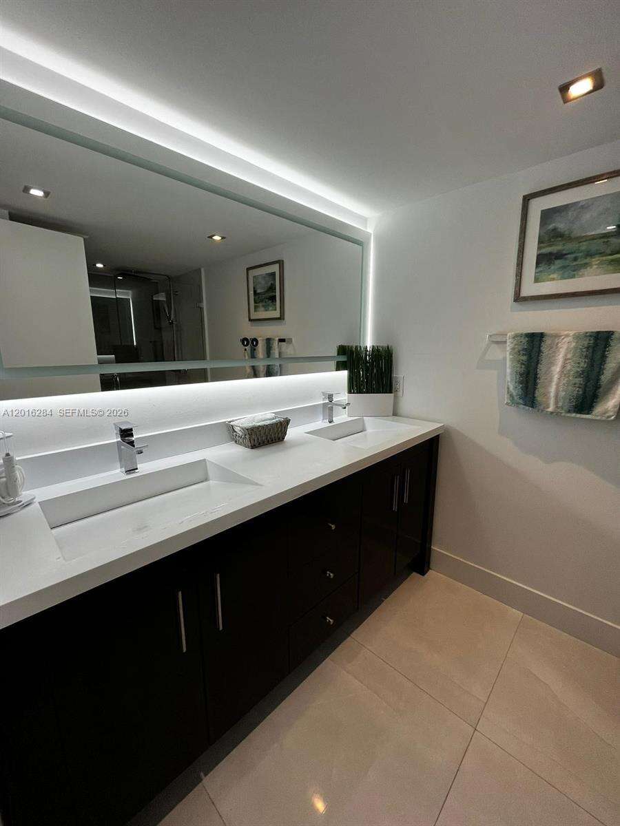 Imperial At Brickell at 1627 Brickell Ave, Miami, FL 33129 - For Rent photo 18