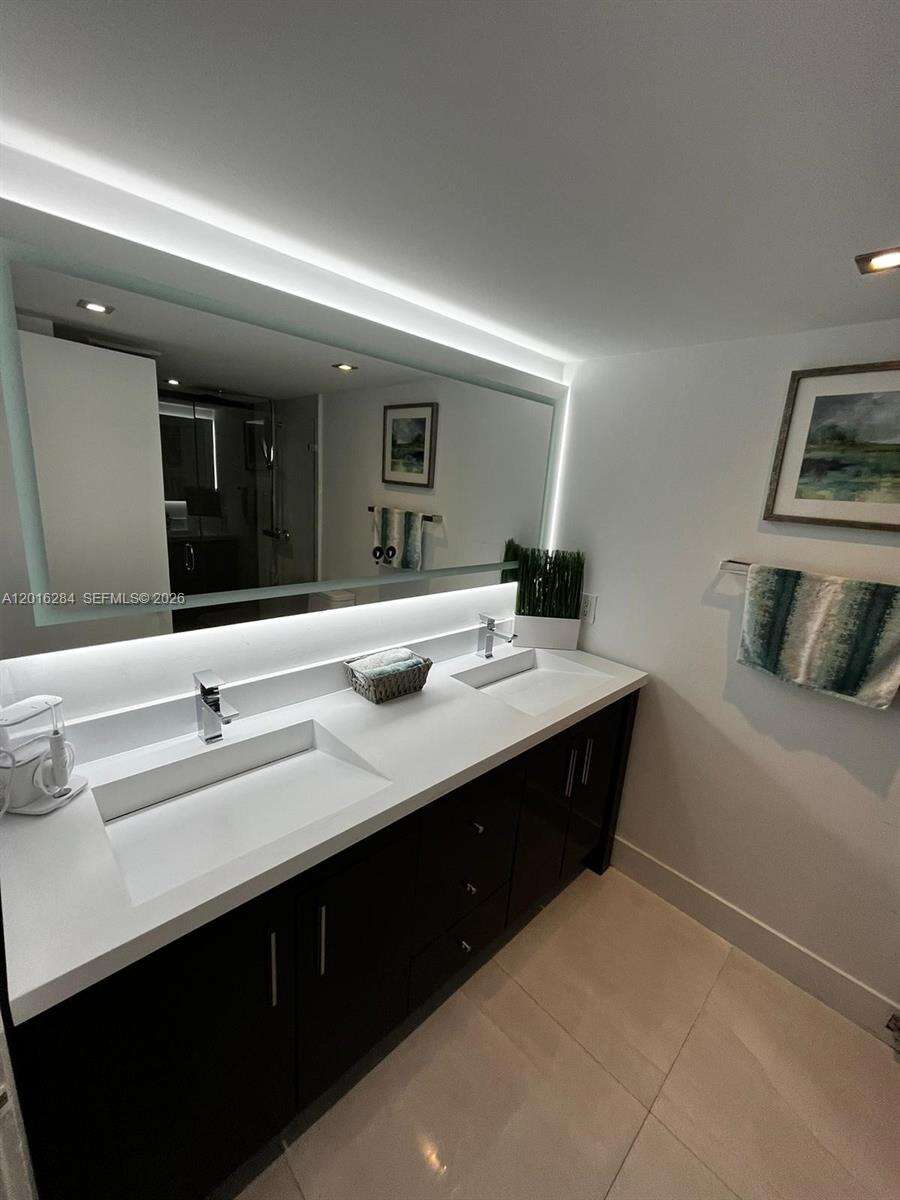 Imperial At Brickell at 1627 Brickell Ave, Miami, FL 33129 - For Rent photo 22