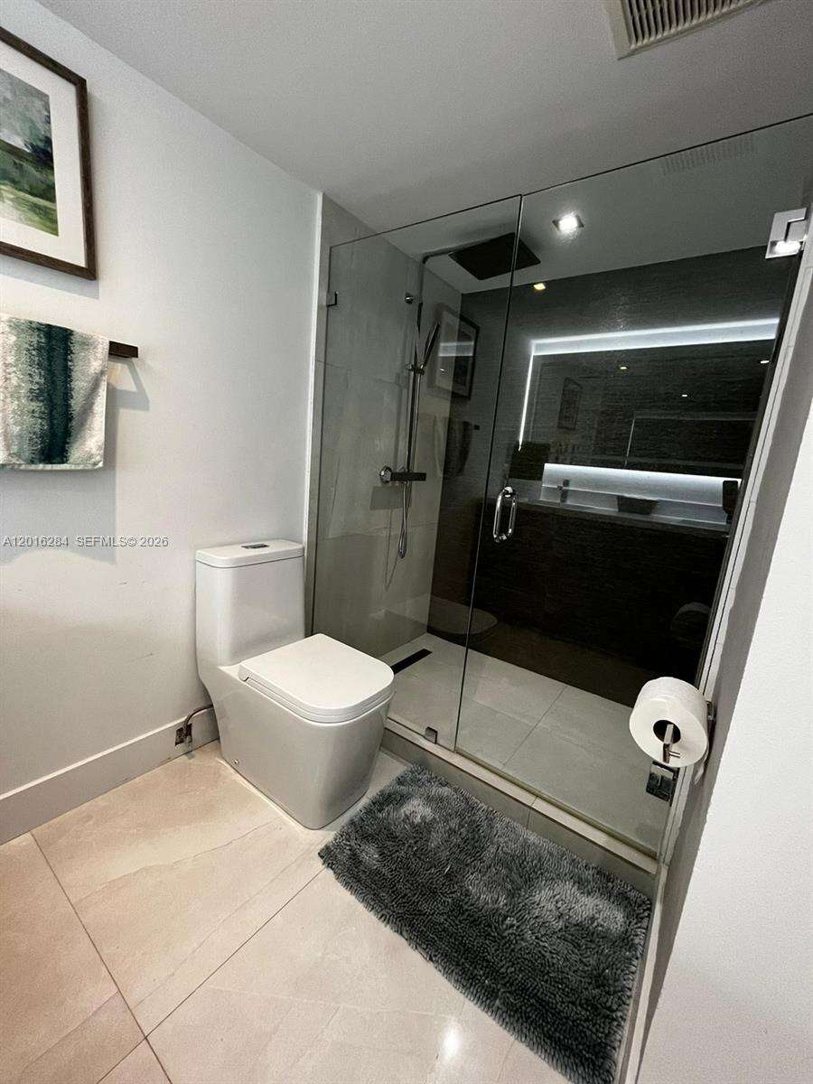 Imperial At Brickell at 1627 Brickell Ave, Miami, FL 33129 - For Rent photo 40