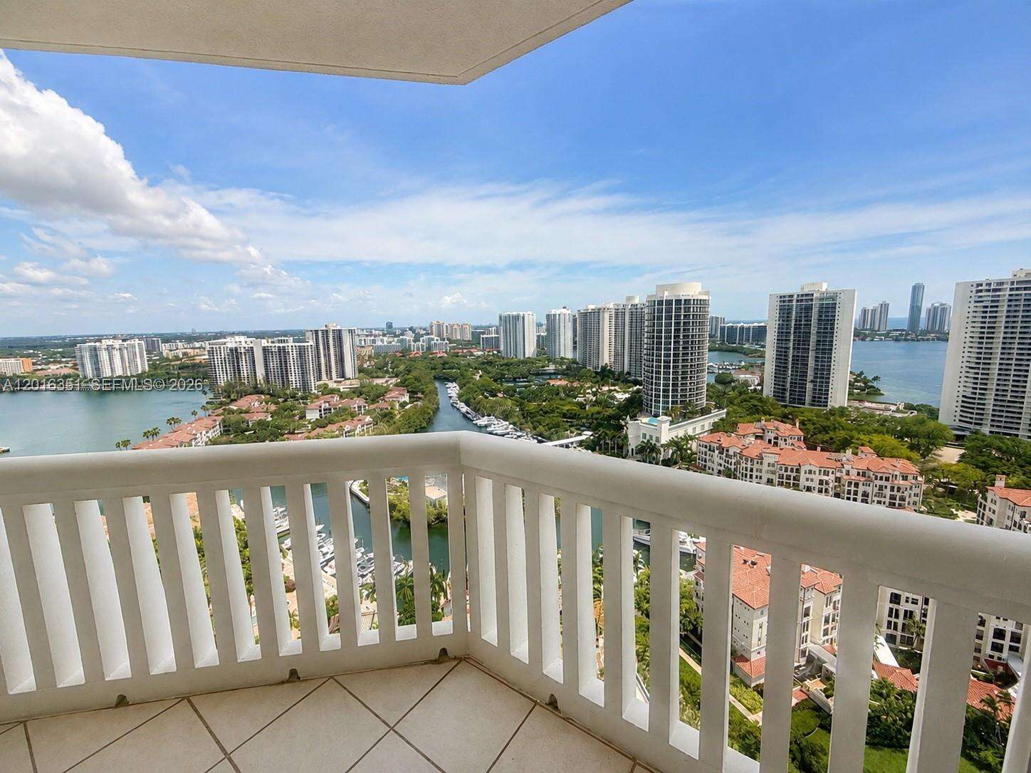 2000 Williams Island at 2000 Island Blvd, Aventura, FL 33160 - For Rent photo 10