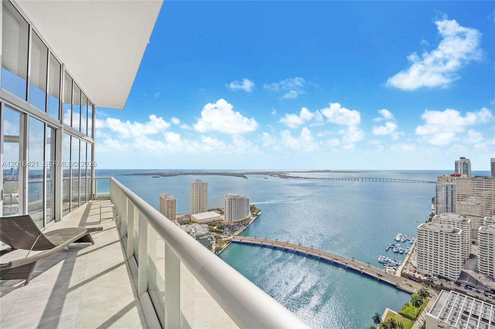 Icon Brickell 2 at 495 Brickell Ave, Miami, FL 33131 - For Rent photo 1