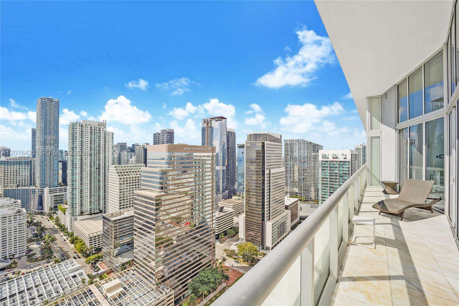 Icon Brickell 2 at 495 Brickell Ave, Miami, FL 33131 - For Rent photo 2