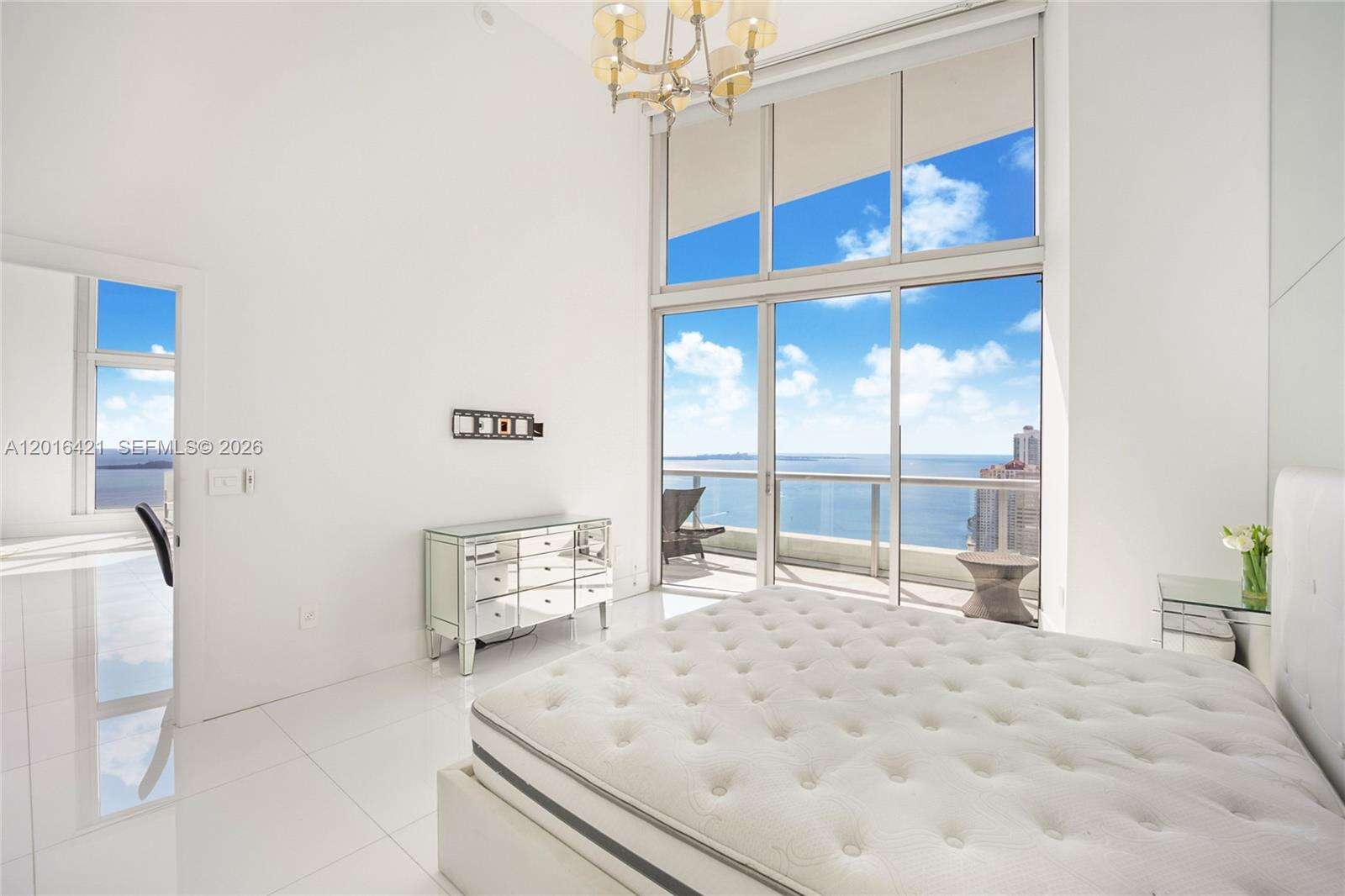 Icon Brickell 2 at 495 Brickell Ave, Miami, FL 33131 - For Rent photo 8