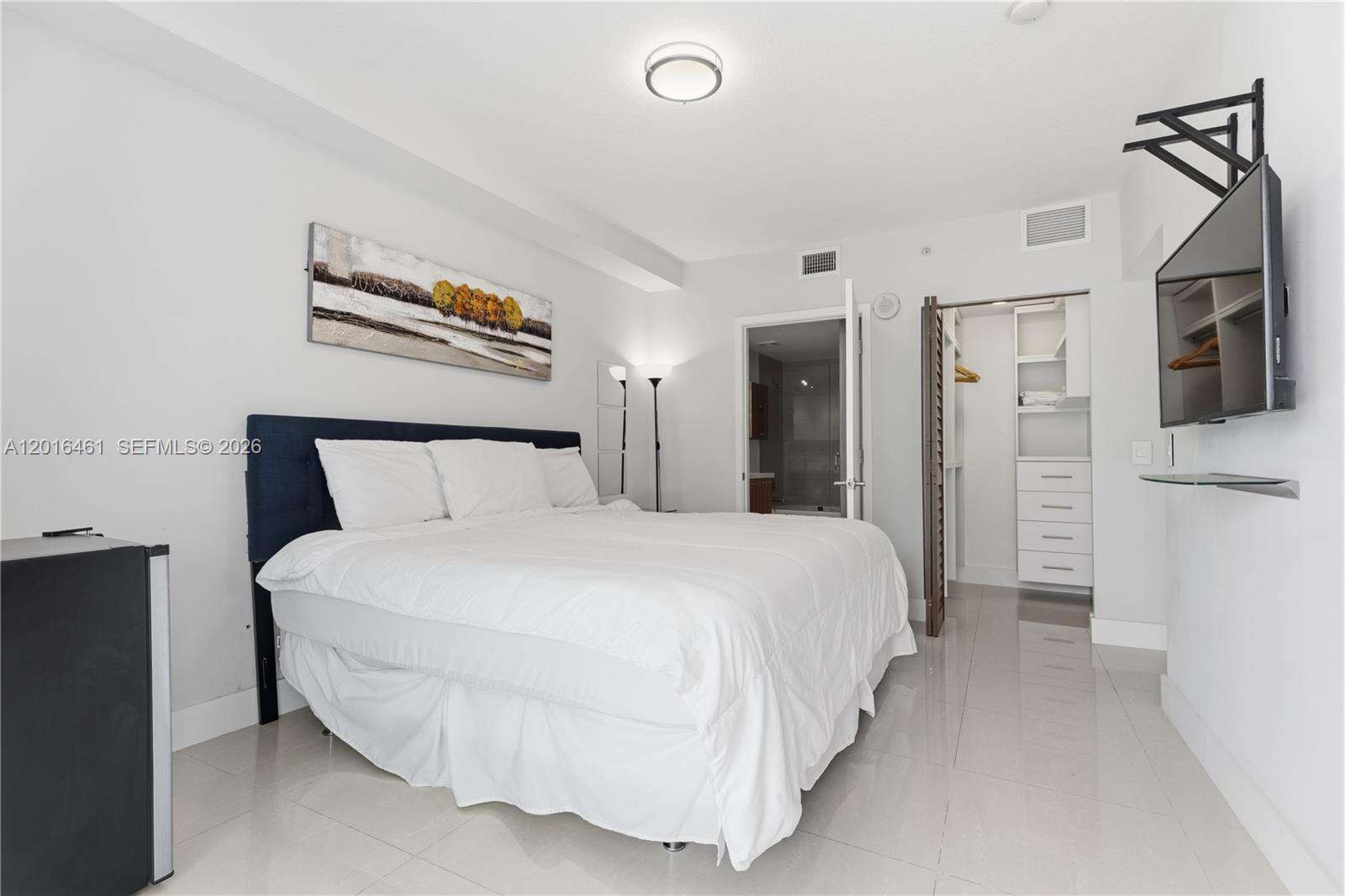 Eden House at 6700 Indian Creek Dr, Miami Beach, FL 33141 - For Rent photo 18
