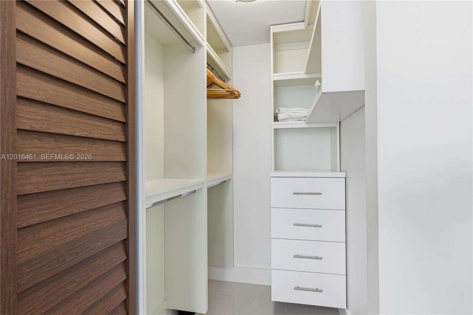 Eden House at 6700 Indian Creek Dr, Miami Beach, FL 33141 - For Rent photo 21