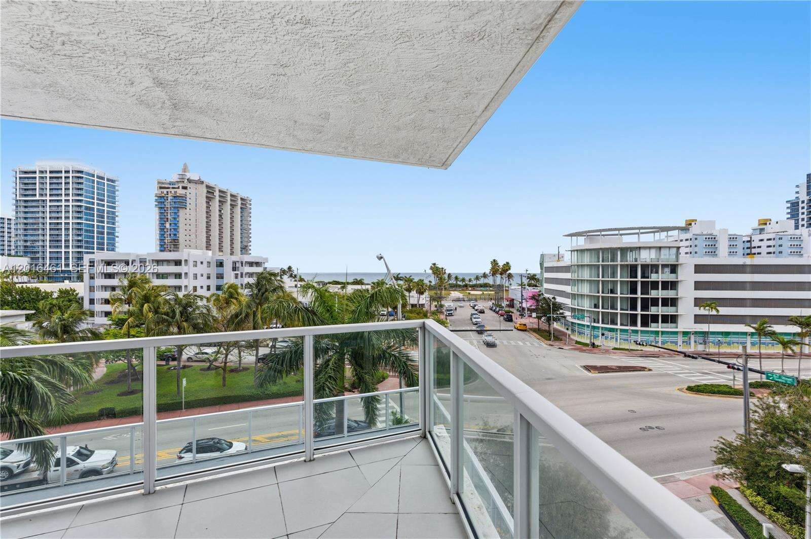 Eden House at 6700 Indian Creek Dr, Miami Beach, FL 33141 - For Rent photo 31