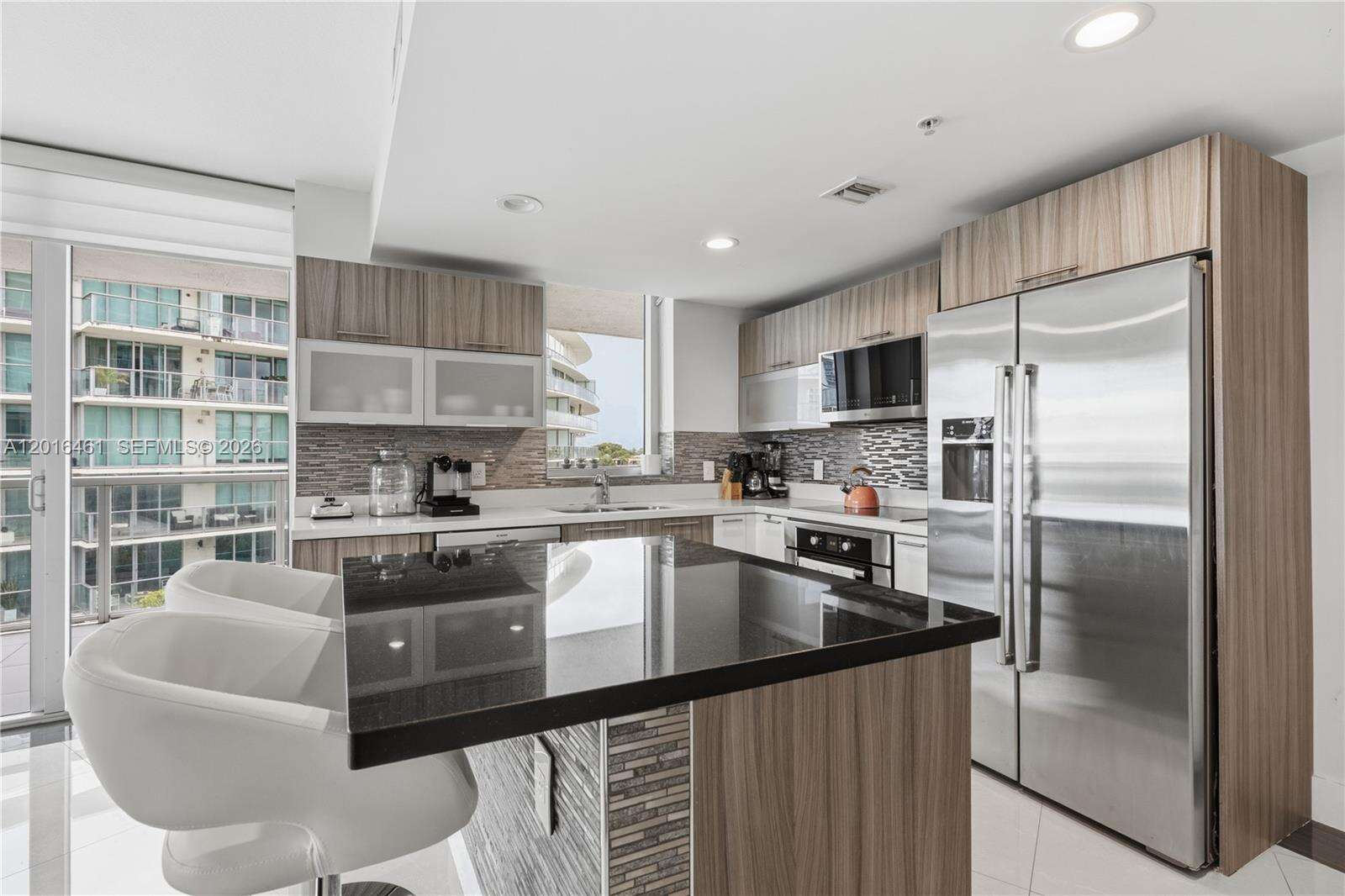 Eden House at 6700 Indian Creek Dr, Miami Beach, FL 33141 - For Rent photo 7