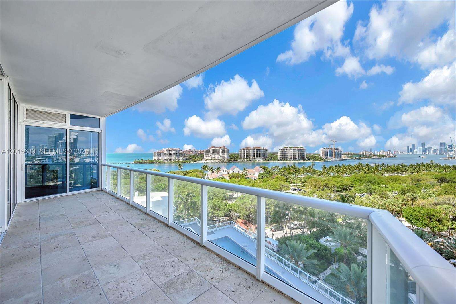 Continuum South Tower at 100 Pointe Dr, Miami Beach, FL 33139 - For Rent photo 31