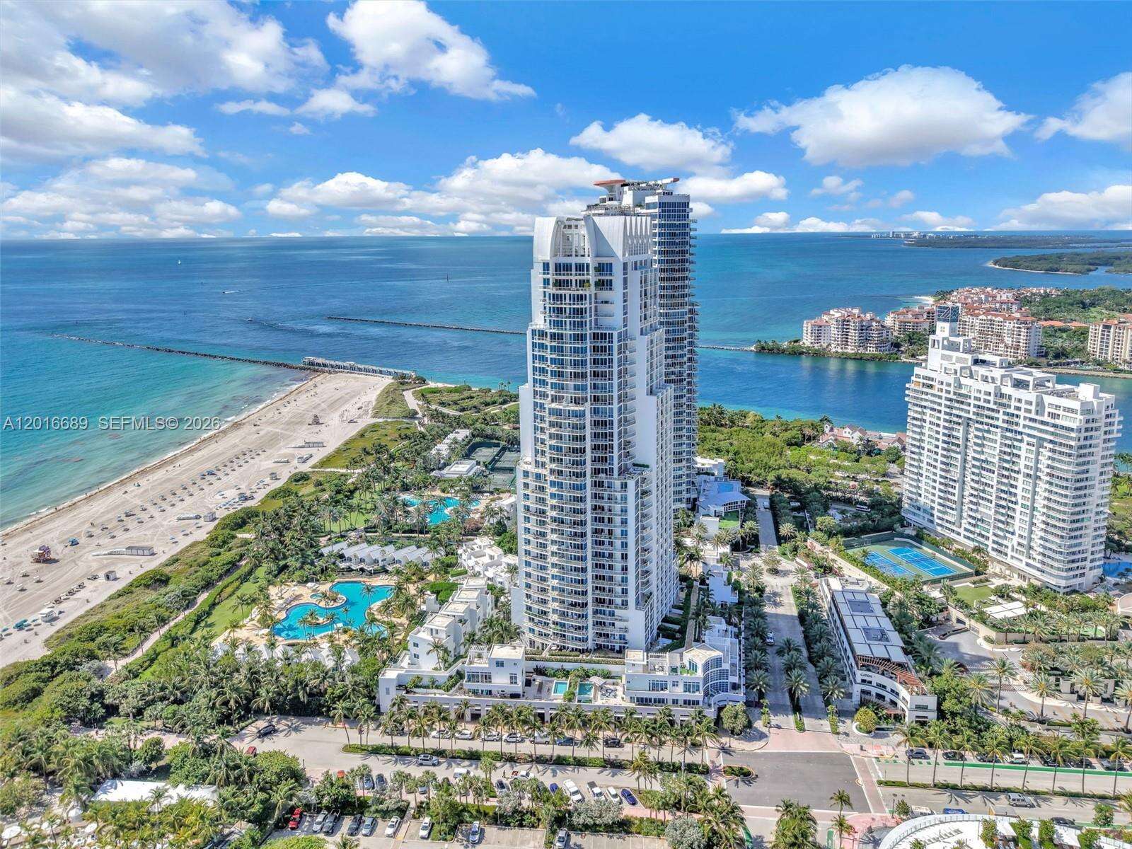 Continuum South Tower at 100 Pointe Dr, Miami Beach, FL 33139 - For Rent photo 35