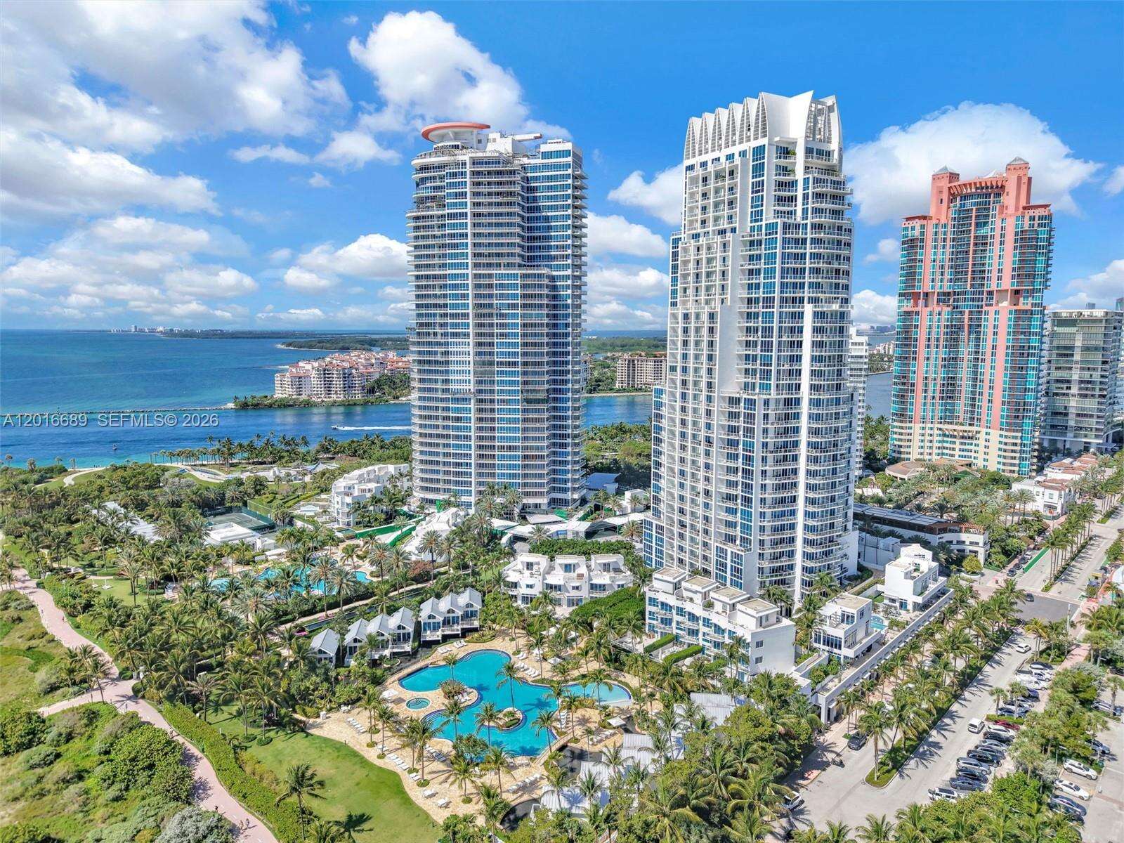 Continuum South Tower at 100 Pointe Dr, Miami Beach, FL 33139 - For Rent photo 39